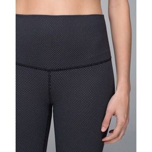 Lululemon Wunder Under Pant  (Roll Down) Size 10